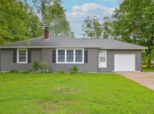 404 N John St, Mascoutah, IL 62258