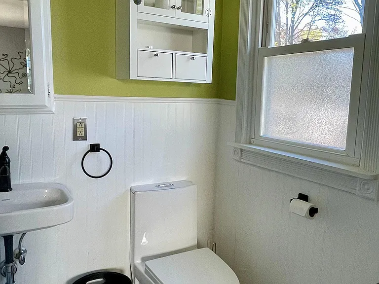 39 Brookside Ave — Photo 30