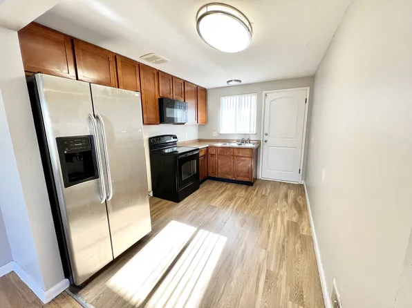 6700 West 37th Place