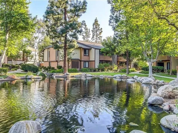 20702 El Toro Rd APT 82, Lake Forest, CA 92630