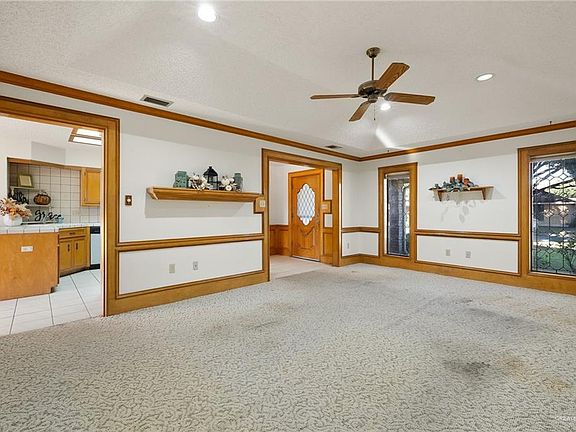 4th image of 6040 N 29th Ln