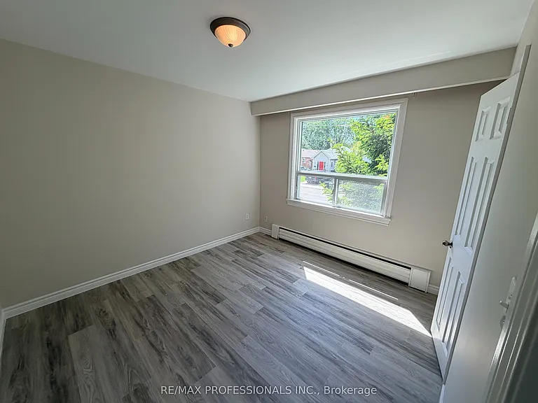32 Heman St #3 — Photo 10