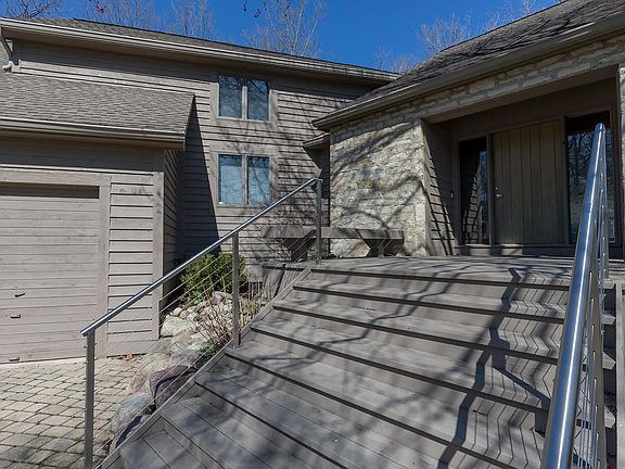 2nd image of 9132 Haddington Ct