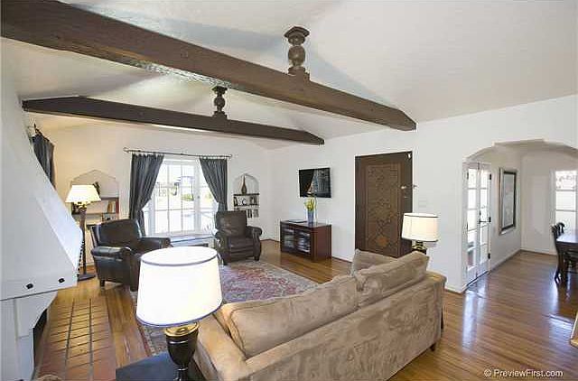 1st image of 2827 Chatsworth Blvd