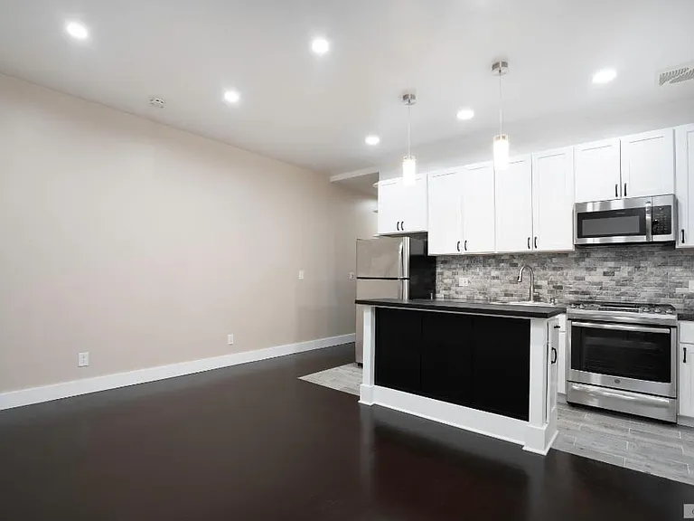 245 W 113th St #3D — Photo 21