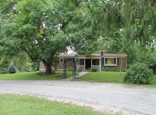 301 Rosary Ln, Corning, IA 50841