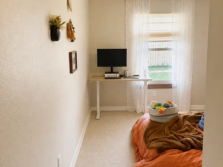 921 Bowling Green Trl — Photo 16