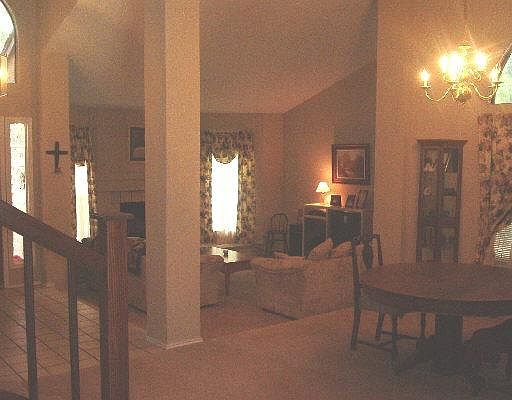 4th image of 3328 GREEN SPRINGS DR