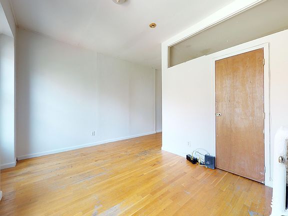 4th image of 158 W 84th St APT 4D