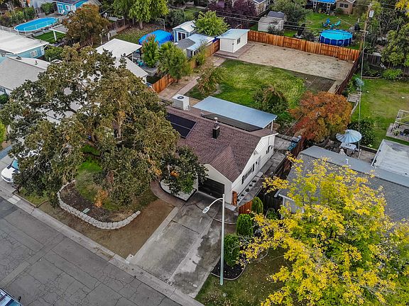 2nd image of 4925 San Marque Cir