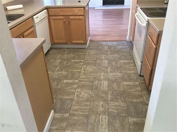 4th image of 64 Dunes Way