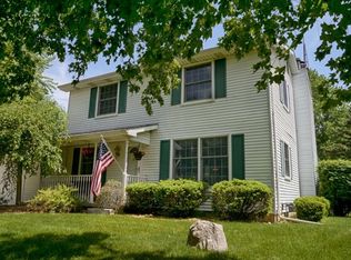 6755 Coachman Dr, Jackson, MI 49201