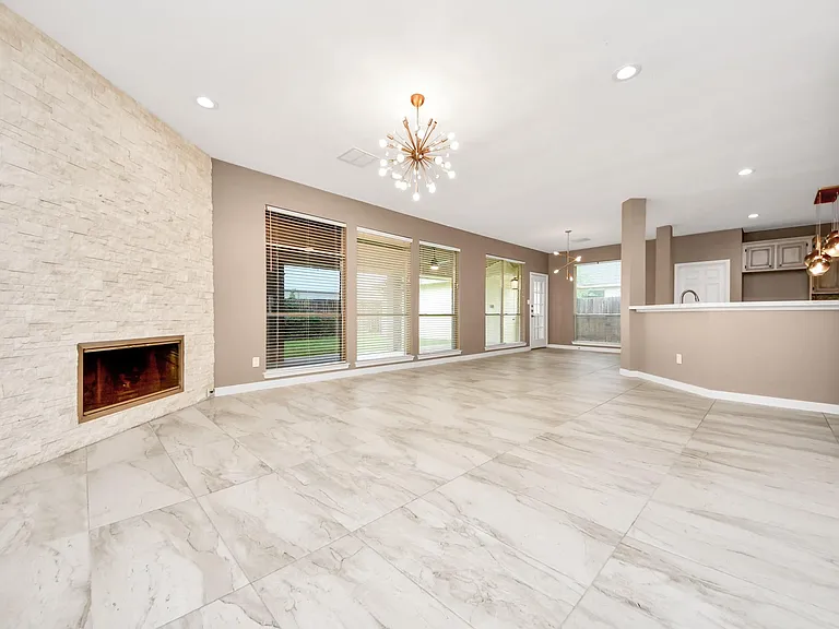 3210 Shadowwalk Dr — Photo 11