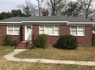 530 Canterbury Rd, Charleston, SC 29407