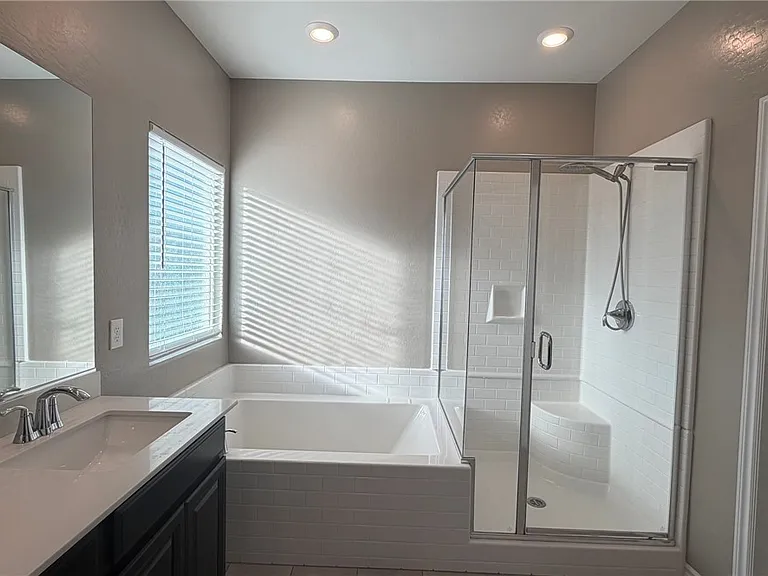 6943 Denio Island St — Photo 19