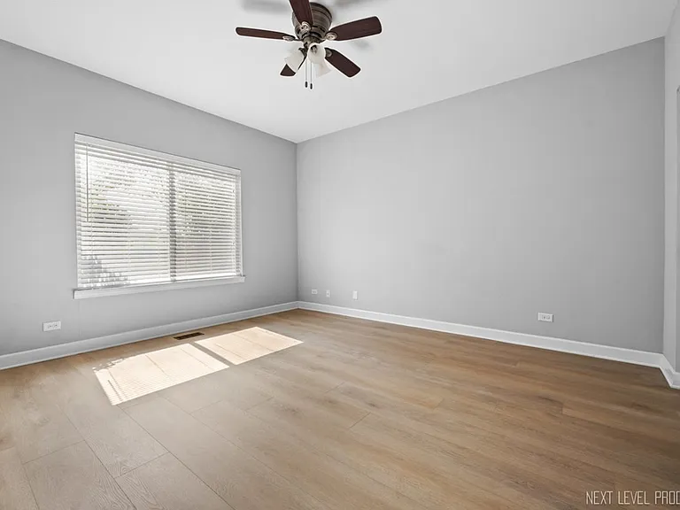 819 Asbury Dr — Photo 13