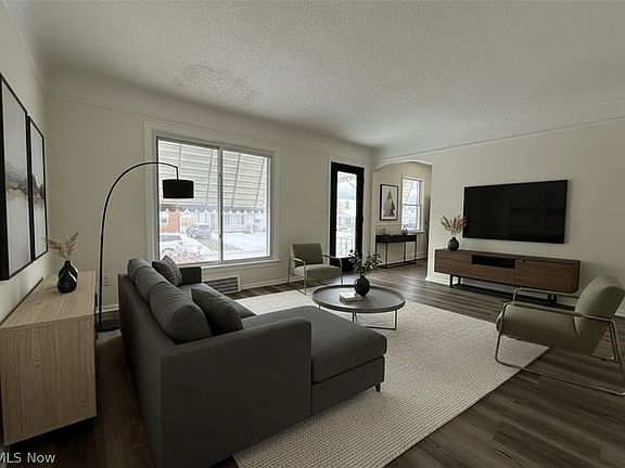 4th image of 5279 W 50th St