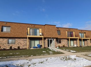 800 E 191st Pl APT 408, Glenwood, IL 60425