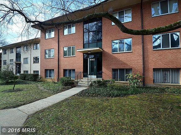 3rd image of 10412 Rockville Pike APT 302