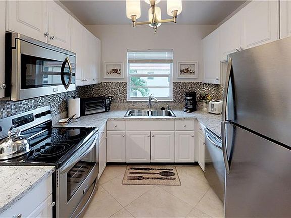 3rd image of 12 Vista Gardens Trl APT 207