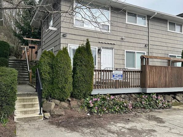 9225 35th Ave SW Unit 9227