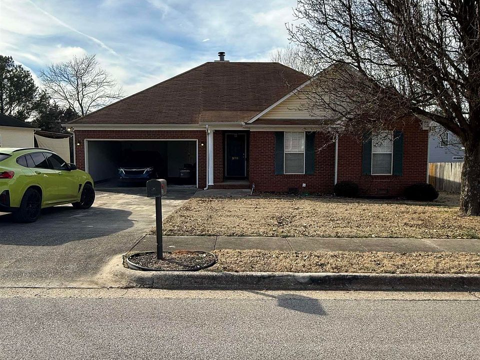 1st image of 3707 Lady Banks Ln NW