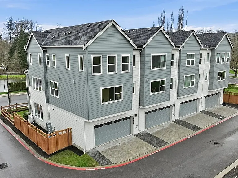 Valley Vista St — Photo 22