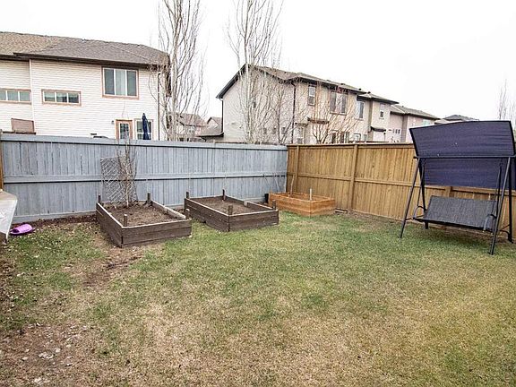 3rd image of 754 S Luxstone Gate SW