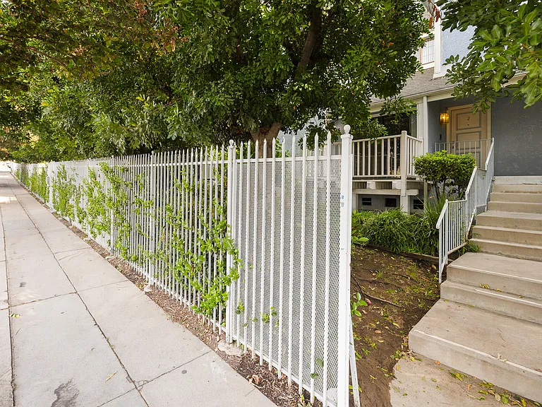 10140 Reseda Blvd #2 — Photo 9