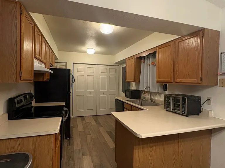 942 S Harmony Ln — Photo 20