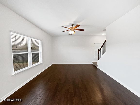 3rd image of 8125 Dennis Fox Ln