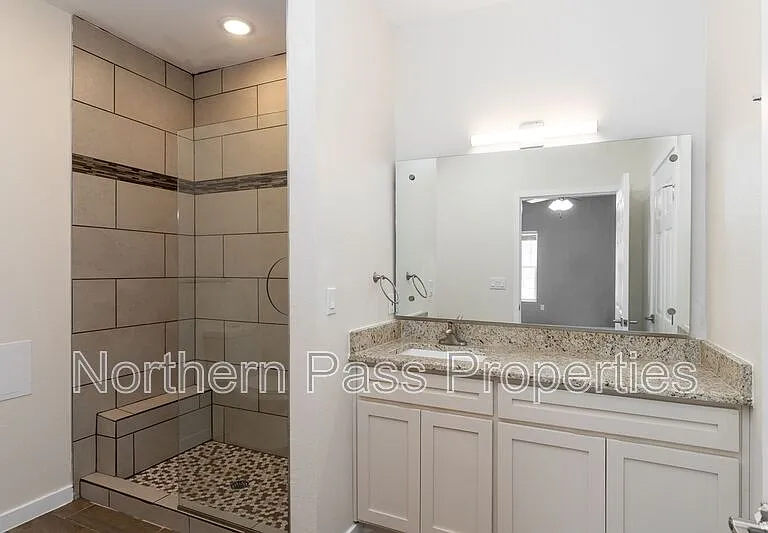 9779 McCombs St E #2 — Photo 12