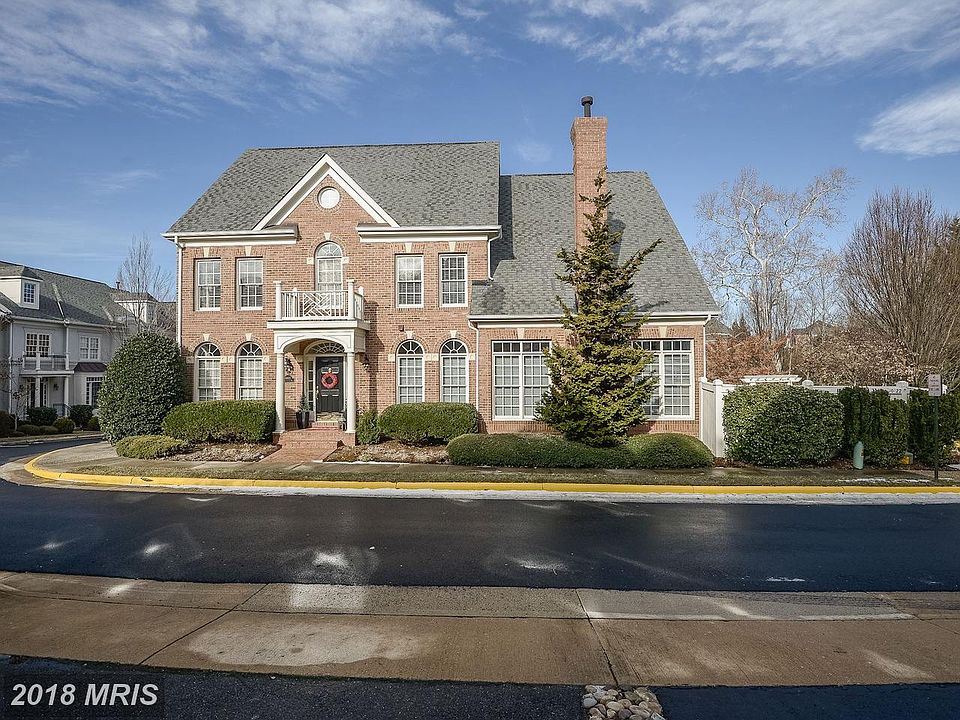 1st image of 10122 Ballynahown Cir
