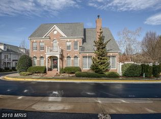 10122 Ballynahown Cir, Fairfax, VA 22030