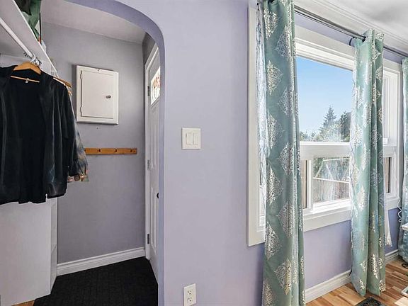 3rd image of 5928 E 51st Ave