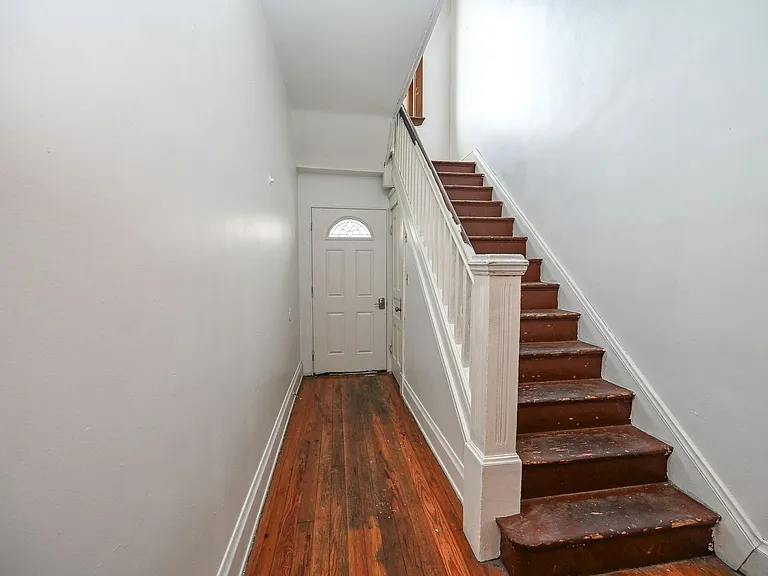 2342 Chickasaw St #3 — Photo 11