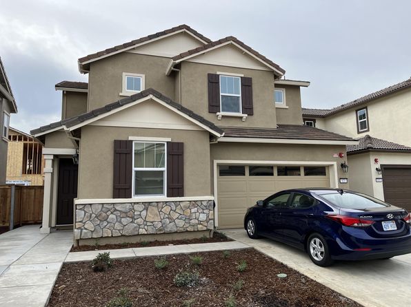825 Fruit Stand Cir, Vacaville, CA 95688