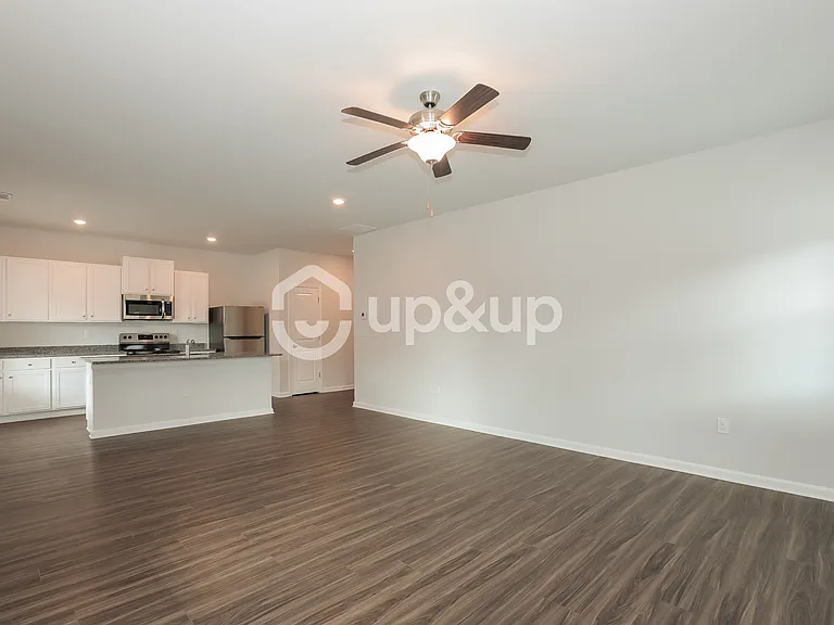 115 Heard Ln — Photo 4