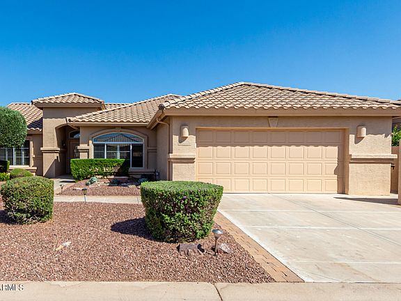 2nd image of 24213 S BRIARCREST Drive