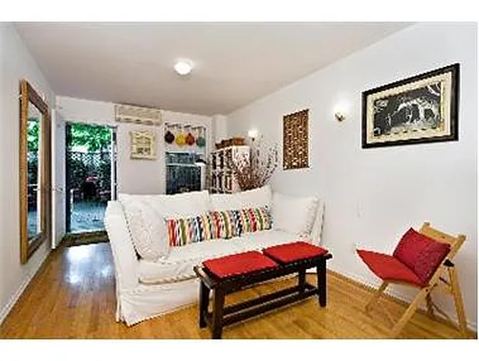 Rented by Douglas Elliman | media 38