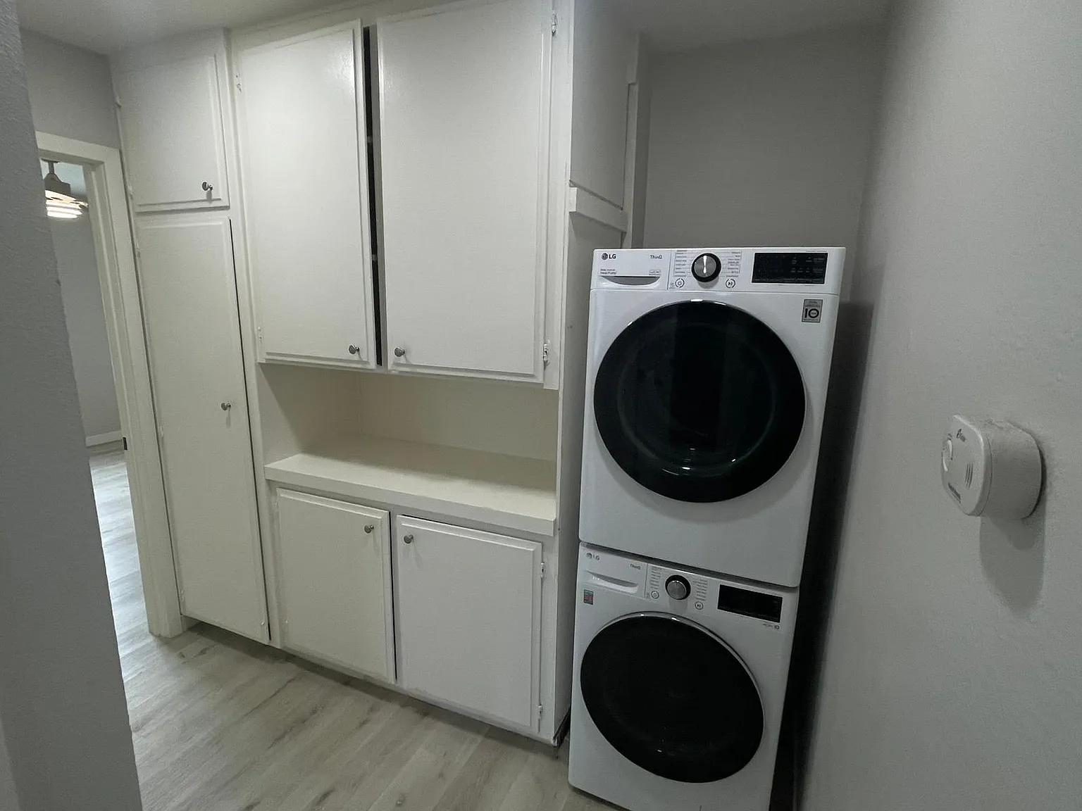 2 bed, 1100 sqft, $2,795 — Photo 4