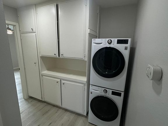 4th image of 4492 Collwood Blvd #4