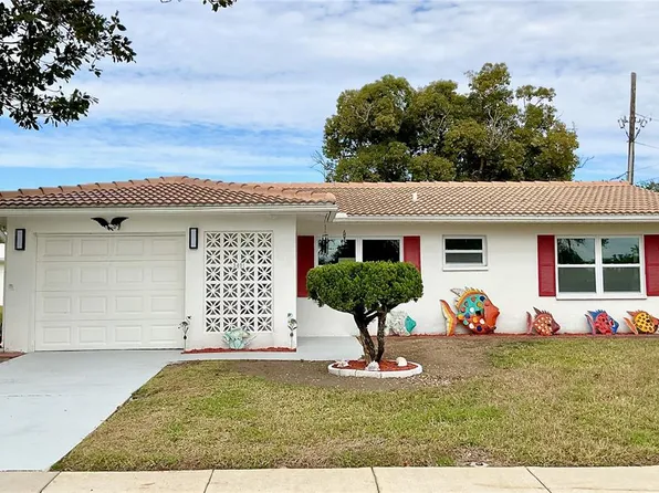 3401 96th Ter N #4, Pinellas Park, FL 33782