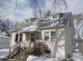 422 E Washington St, Round Lake Park, IL