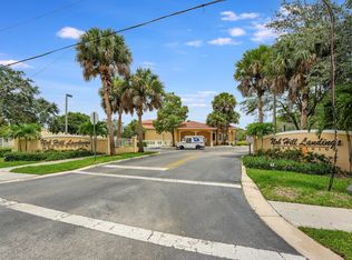 9905 Westwood Dr #323, Tamarac, FL 33321