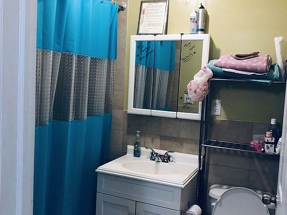 5th image of 3016 Seagirt Ave