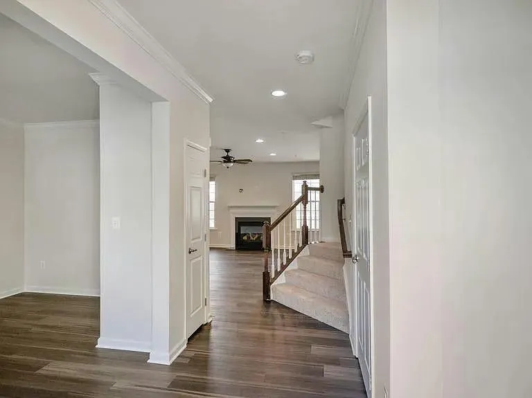 11830 Steeplebush Dr — Photo 2