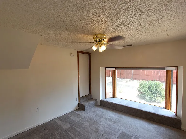 3125 N Alta Vista Dr — Photo 16