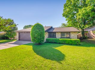10003 Oak Run Dr, Austin, TX 78758