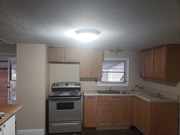 5th image of 10431 Pleasant Blvd